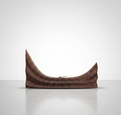 Serpentine slat