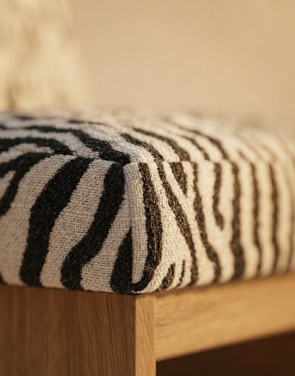 Serengeti Lounge